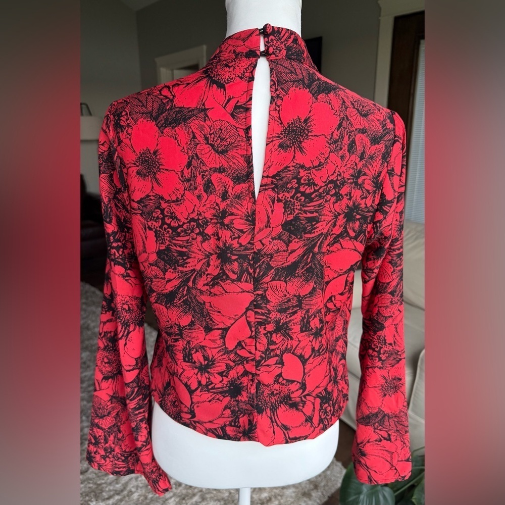Allison Joy XS Vibrant Red and Black Long Sleeve Mock Neck Floral Blouse - Picture 3 of 8